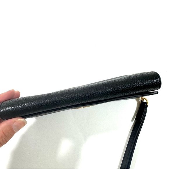 Tory Burch Britten Envelope Wallet Black Pebbled Leather - Picture 4 of 13